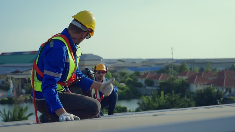 Best Hot Roofs  in Bastrop, LA